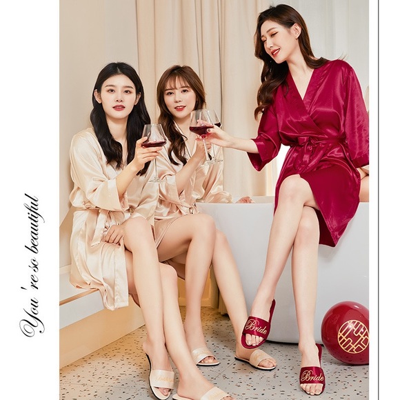 Bride Two-piece Silk Nightie and Robe - Red - Picture 2 of 12